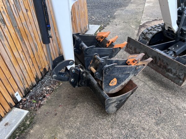 NOW SOLD - 2022 Bobcat E20z – Just 90 Hours !! - Image 7