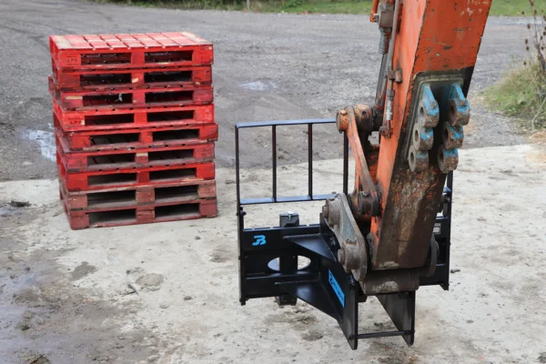 JB Equipment Heavy Duty Excavator Pallet Forks - Image 8