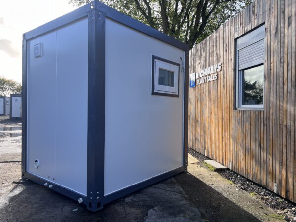 New Unused Mains Extra Large Portable Toilet & Shower Block (Left Hand Door) - Image 5