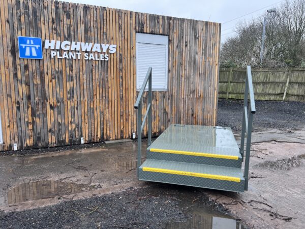 Single Toilet Effluent Tank  730 Litres - Image 12