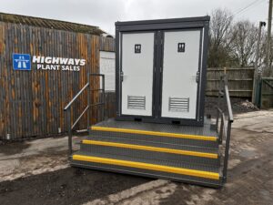 Double Toilet 1+1 Effluent Tank   3200 Litres