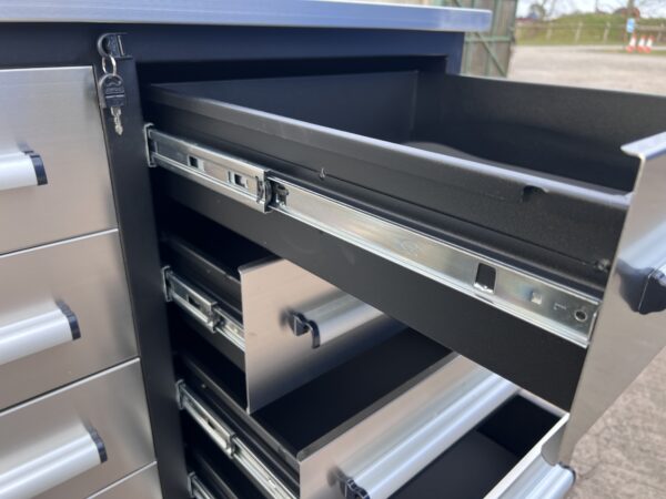 20 Drawer Stainless Steel Workbench / Tool Chest - Image 7