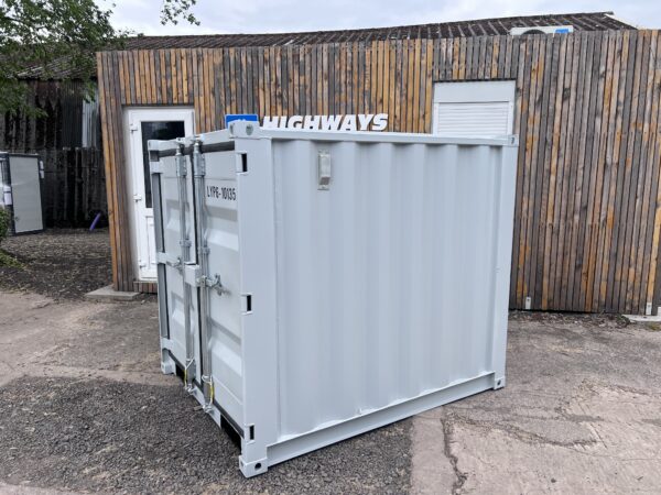 New Unused 6ft Shipping Container - Image 4
