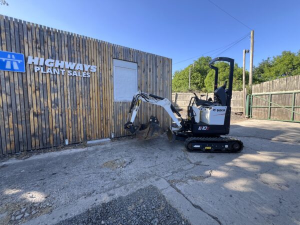 2023 Bobcat E10Z Micro Digger Just 80 Hours ! - Image 12