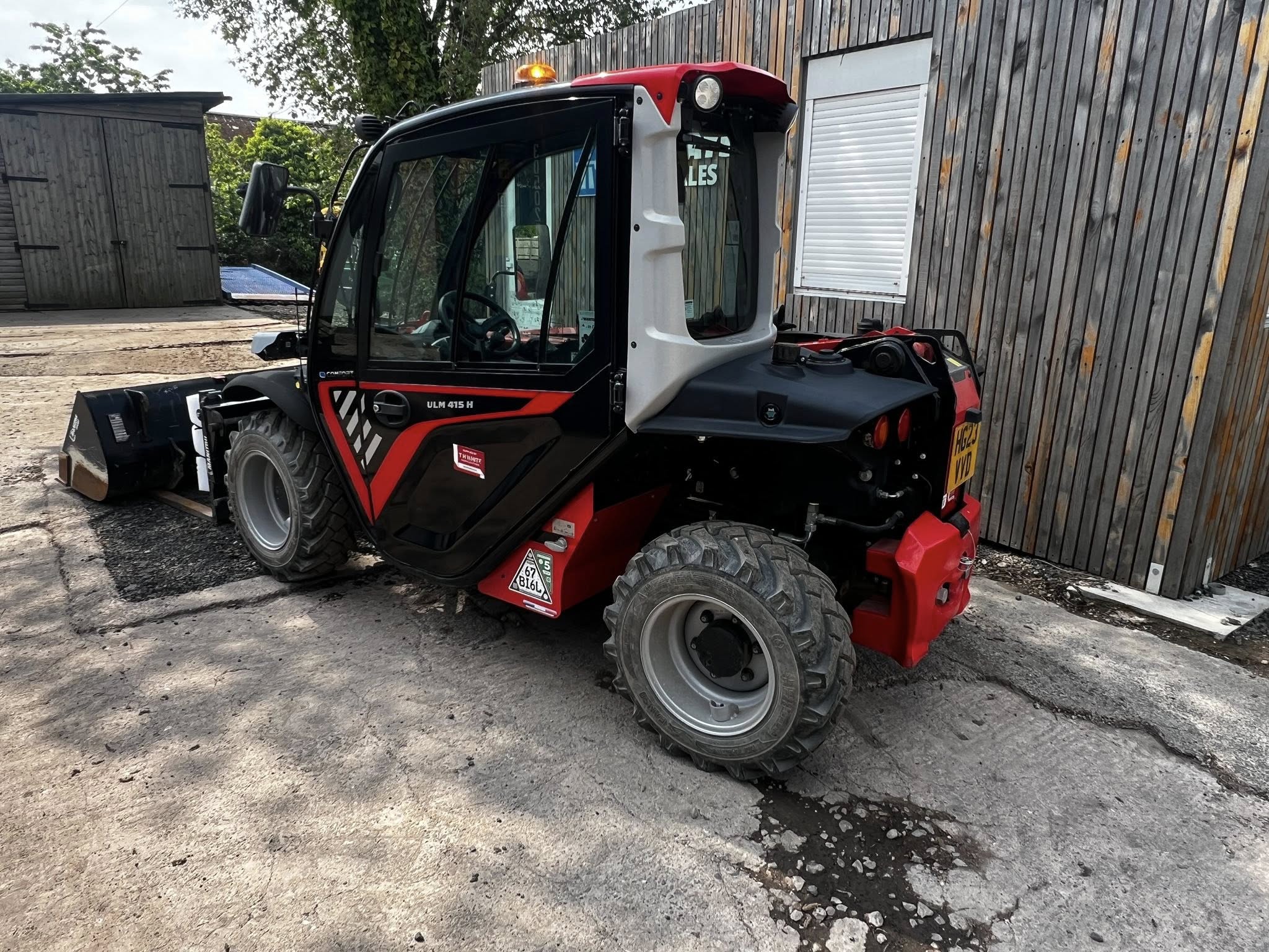 2023 Manitou ULM 415 H Comfort Compact Telehandler - Image 4