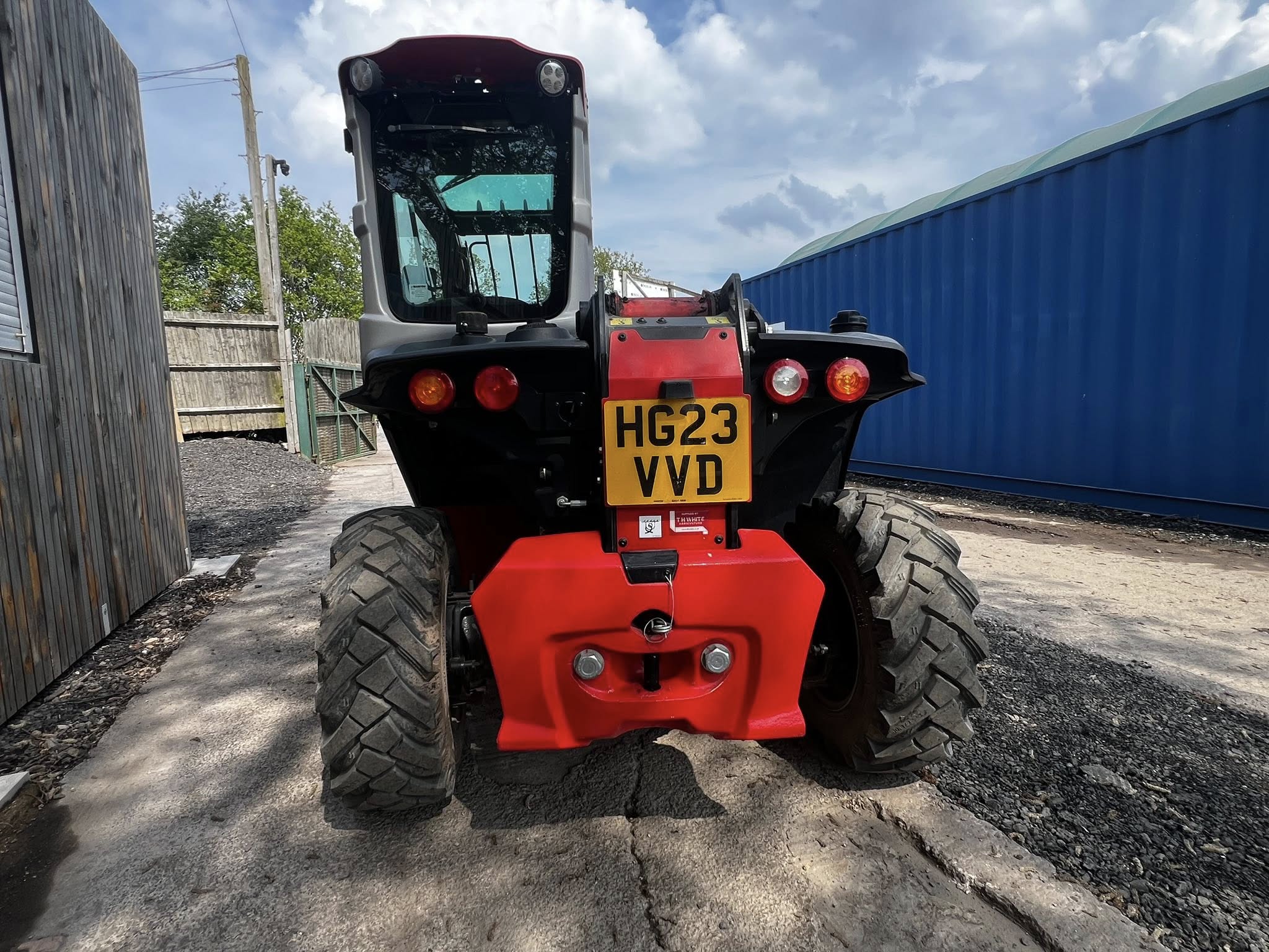 2023 Manitou ULM 415 H Comfort Compact Telehandler - Image 8